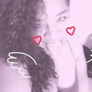 Meet your Posher, Dee